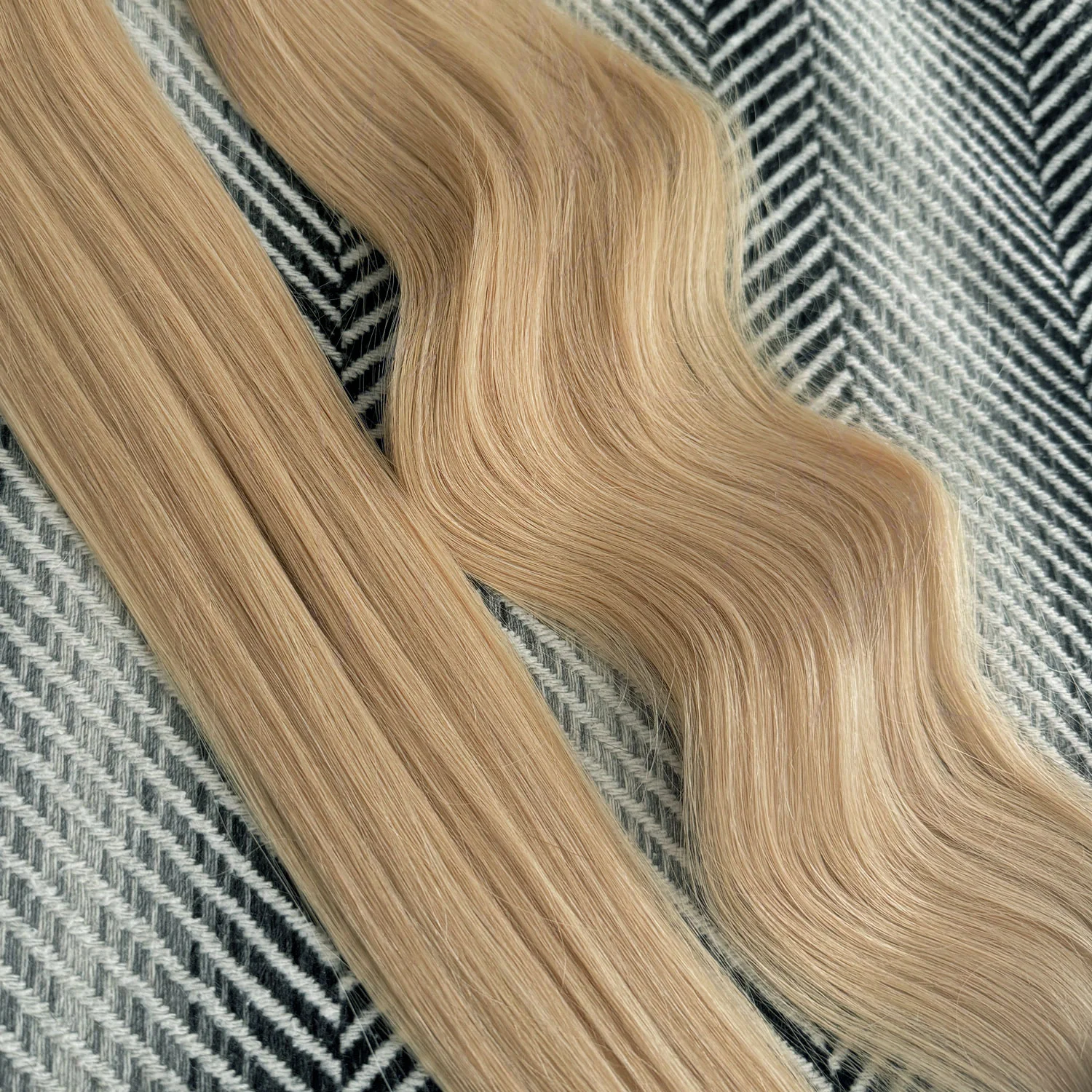 Ponytail Hair Extension #24 Medium Sandy Blonde - PrettyBull Limited
