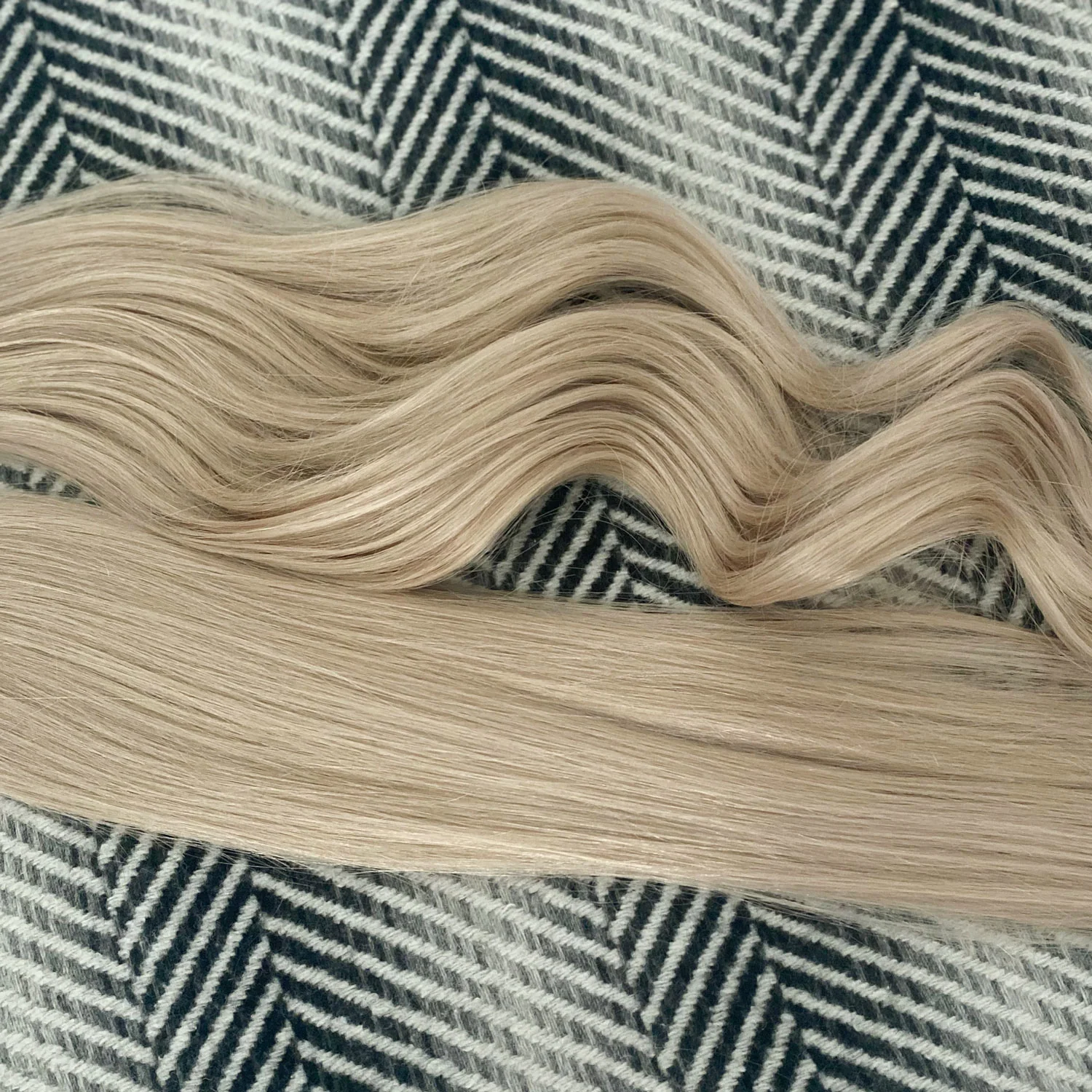 Ponytail Hair Extensions #18a Ash Blonde - PrettyBull Limited